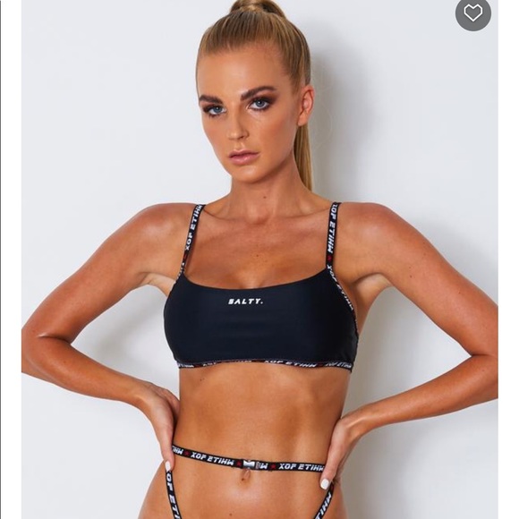 White fox Soaked Bikini Top Black - Picture 4 of 7